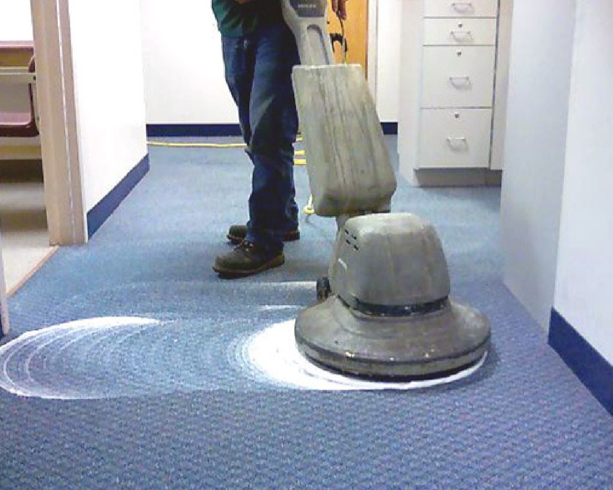 Carpet-shampooing-(up-to-25-sq-ft)